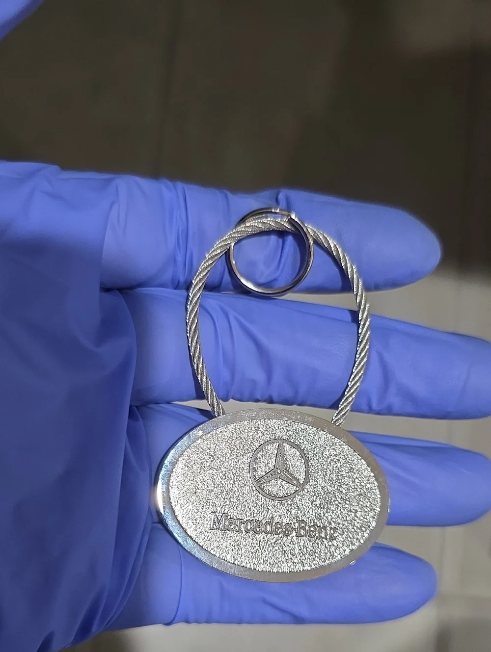Mercedes Benz Silver Tone Oval Logo Keychain – Braided Cable Key Ring